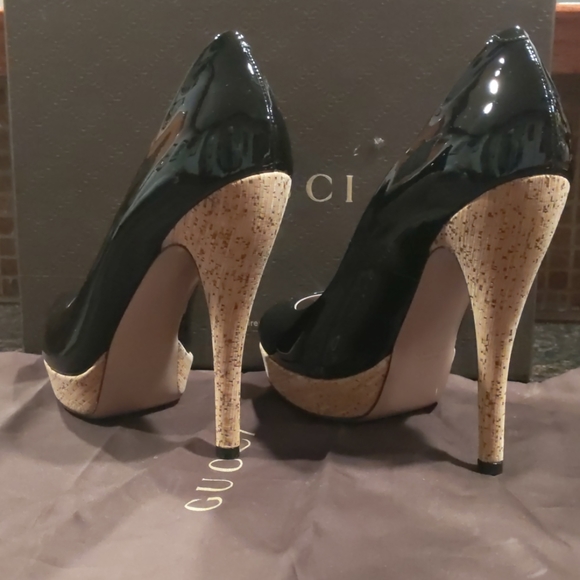 Gucci shoes 👌💯. Size 8.5 - Picture 4 of 8